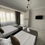 Bavella House 호텔